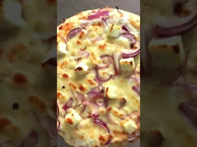 cheesy Paneeri Onion pizza.... #shorts
