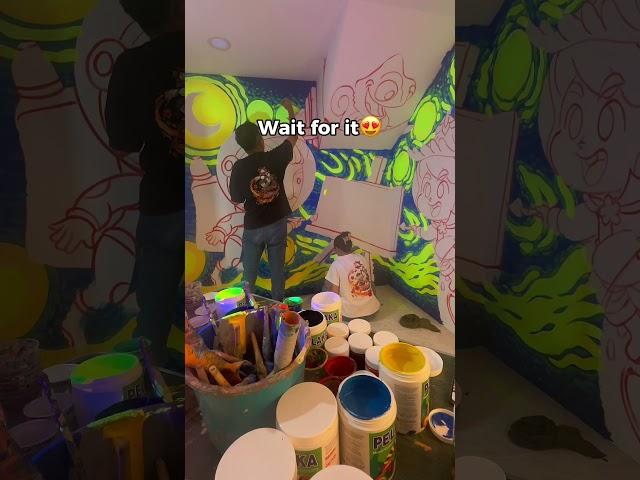 Mural magic in action with Pelaka x ChuangArtStudio!