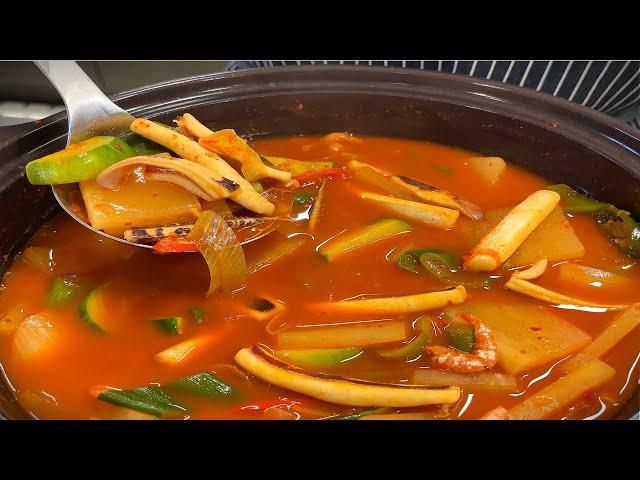 Korean food, squid stew, just try it like this! It's really delicious!