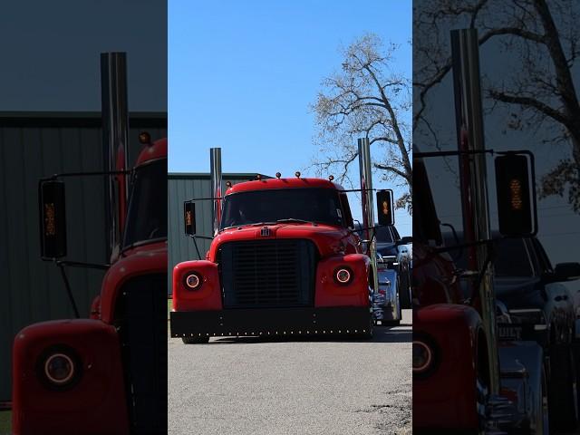 Classic Semi Truck International at LST 2024 #classictrucks #international #truck