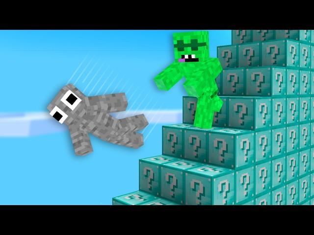 Ultimate Lucky Block Staircase Race in Minecraft