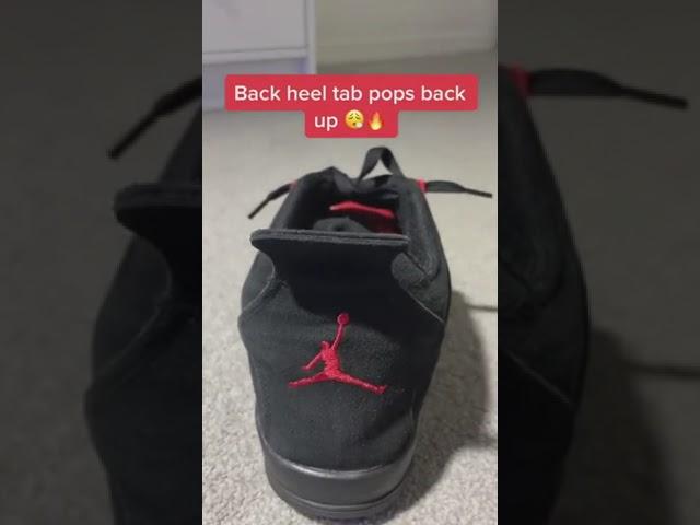 Legit checking these Jordan 4s  (via resellingsecrets/TT)