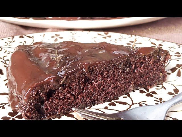 Easy 10 min CHOCOLATE CAKE in a Pan! No Oven! | inspired by Emma's Goodies | Recipes feast