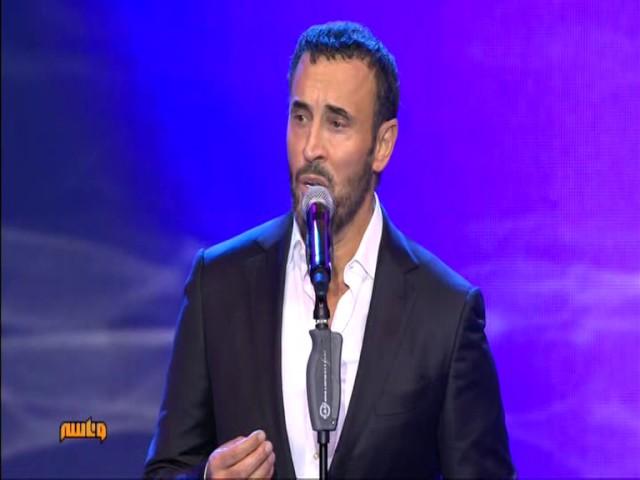 كاظم الساهر - زيديني عشقا | حفل دبي 2015