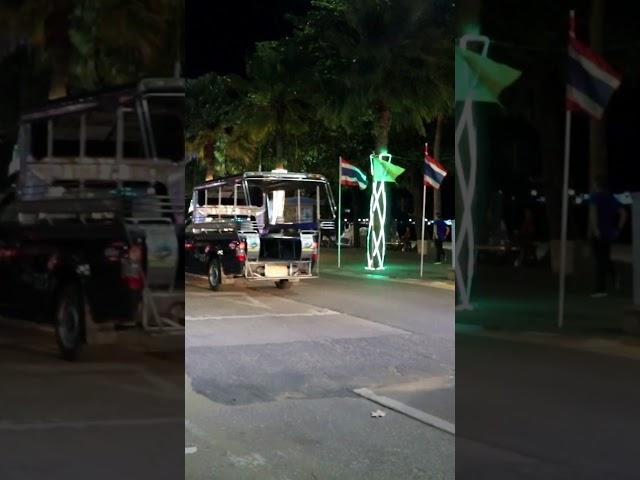 Beach Road Pattaya #asia #pattaya #beach#shorts #shortsvideo #thailand #night #travelvlog