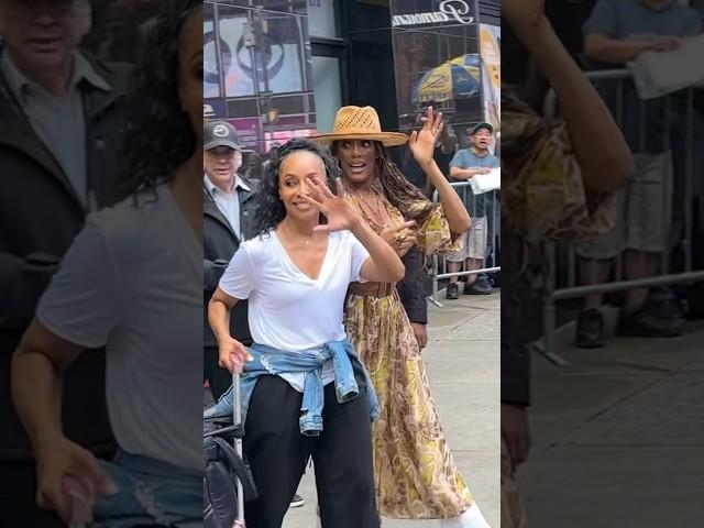 Rhona Bennett & Terry Ellis Still ‘En Vogue’! #rhonabennett #terryellis #envouge #fashion #trending