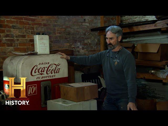 American Pickers: RARE ORIGINAL Vendo Coca-Cola Machine! (Season 23)