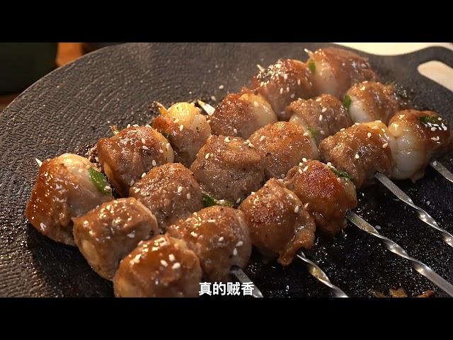Jue Juezi, has unlocked a new way to eat fat cows, and it's so wow with lychees! Let your boyfriend