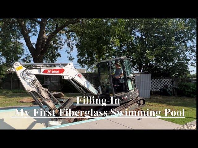 How I Made $5,000 Over 3 days With My Mini Excavator - Filling In My First Fiberglass Swimming Pool