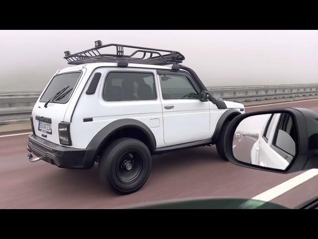 Lada Niva 4x4 Bronto