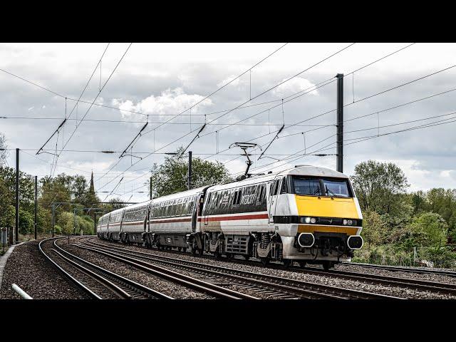 Trains at The Offords, ECML | 24/04/24