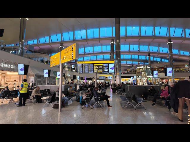 Exploring London Heathrow Airport Terminal 2 | November 2023