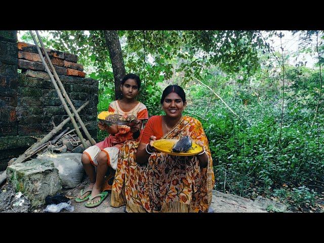 আজ বড়ো রুই মাছ দিয়ে কচুর গাটি রান্না করলাম!