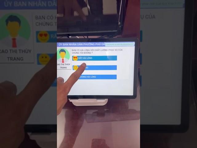 VNC sản xuất hệ thống đánh giá mức độ hài lòng tại bộ phận một cửa phường Phú Diễm, Q. Bắc Từ Liêm