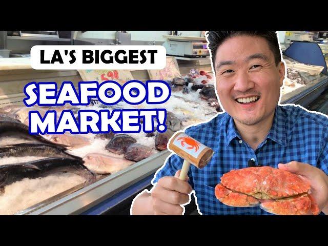 Eating at the BIGGEST SEAFOOD MARKET in LA (Live Crabs, Oysters, Lobsters!)