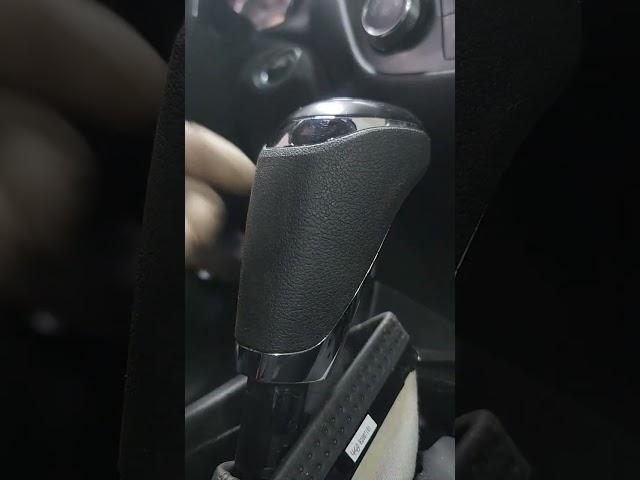 2021 Chevy equnax shifter knop removal