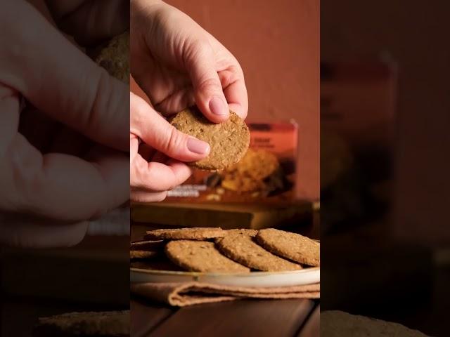 Nairn’s Dark Chocolate Chip Oat Biscuits