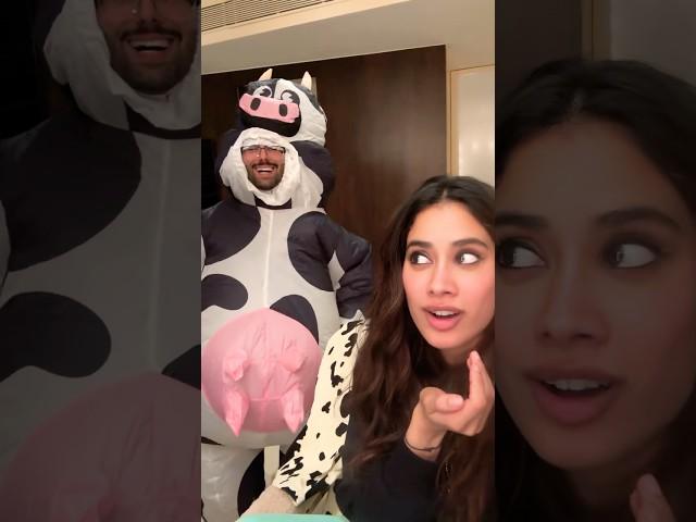 Janhvi Kapoor Shocked by Orry’s HALLOWEEN look | Orry | #shorts #bollywood #comedy #fun