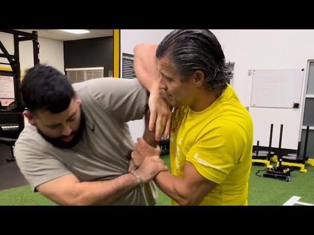 Grappler Tries #wingchun Master #chisao #bjj #sparring