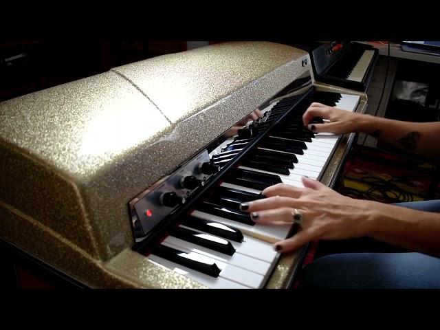 Rachel Eckroth Demonstrates the Variable Voice Control Slider| Fender Rhodes | Vintage Vibe Piano