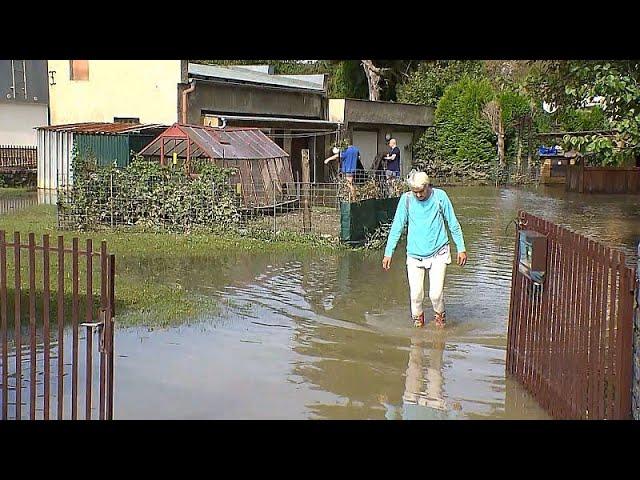 Czechs left without electricity and drinking water following the floods