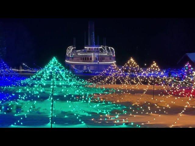 Tour beautiful light displays at nonprofit destinations