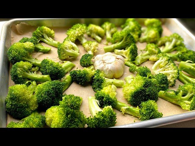 Delicious broccoli recipe. How to cook broccoli with garlic! You will love broccoli with this recipe