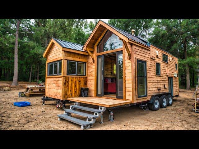 Man Builds DIY Tiny House Masterpiece in 9 Months – A Construction Miracle!