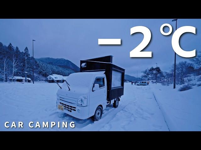 [Winter car camping] Car camping in the snow in extreme cold. DIY light truck camper