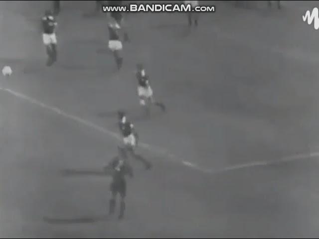 Zoltan Czibor goal in European Cup final vs Benfica 1961