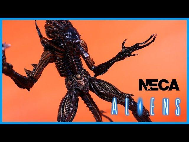 NECA Toys Aliens Kenner Tribute SCORPION ALIEN Action Figure Toy Review
