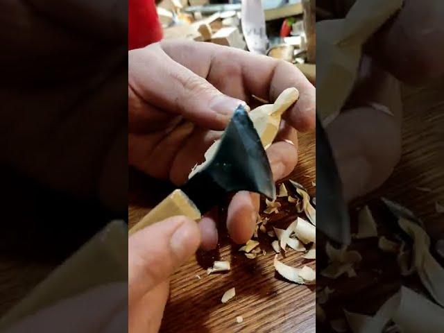 процесс создание деревянной куклы