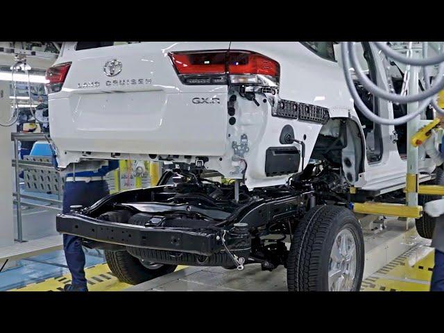 Toyota Land Cruiser 300 & 70 PRODUCTION Line In Japan