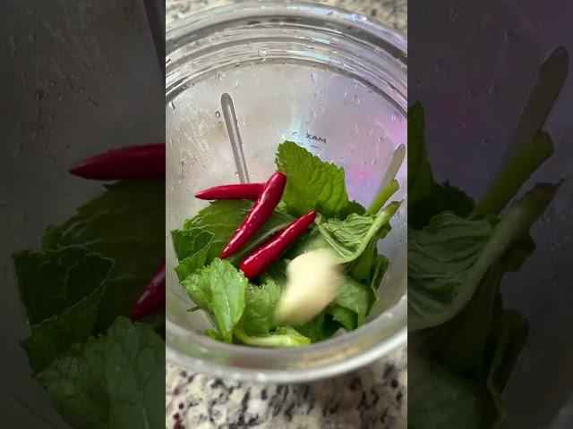 Mint aachar from the garden #mintchutney #nepalifood #homecooking #yummy