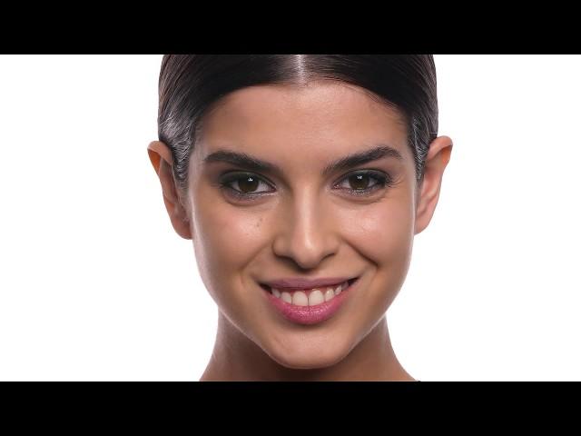 HOW-TO: Ojos ahumados efecto metálico | MAC Cosmetics