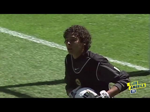 Debut de Guillermo Ochoa con América