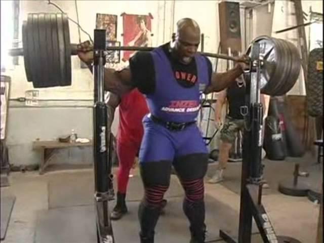 Ronnie Coleman: "LIGHTWEIGHT BABY!!!!!"