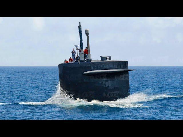 Life Inside US Gigantic $4 Billion Submarine Patrolling The Oceans at Full Speed