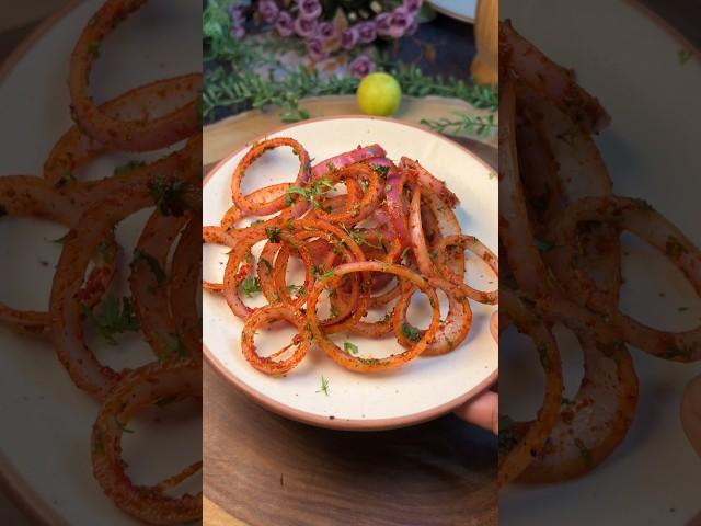 HOTEL Ka LACCHA PYAAZ  #shorts #lacchapyaz #onion  #kachumbersalad #salad #saladrecipe #salads