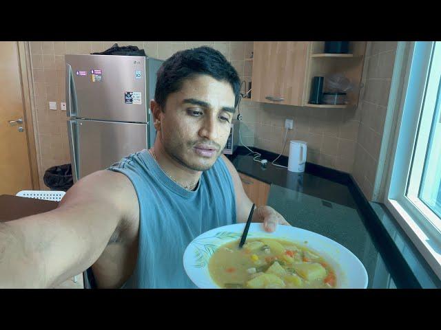 How to cook chicken soup ? Please watch full video and comment below ⬇️ it’s good ?