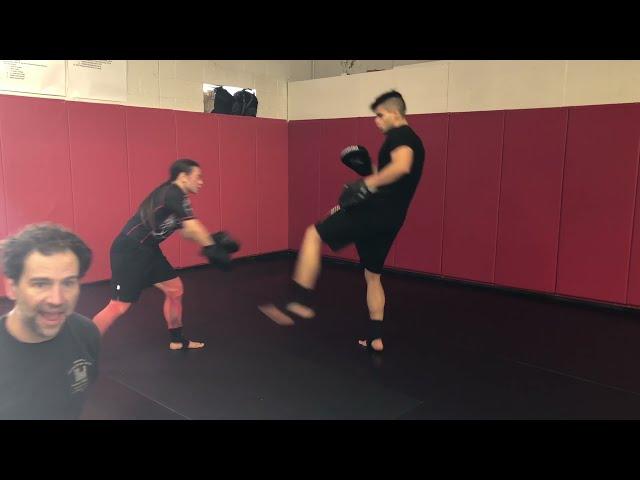 JKD Focus Mitt Kicking Exchange Drill