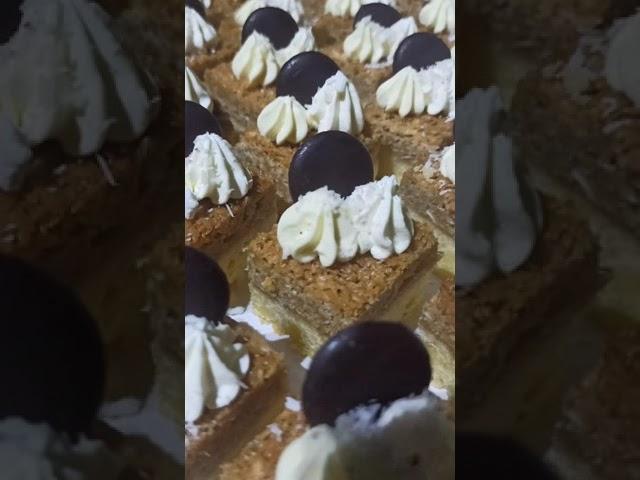 ASMR DELICIOUS MINI BANANA CAKE DESERT #cake #shorts #youtubeshorts #asmr