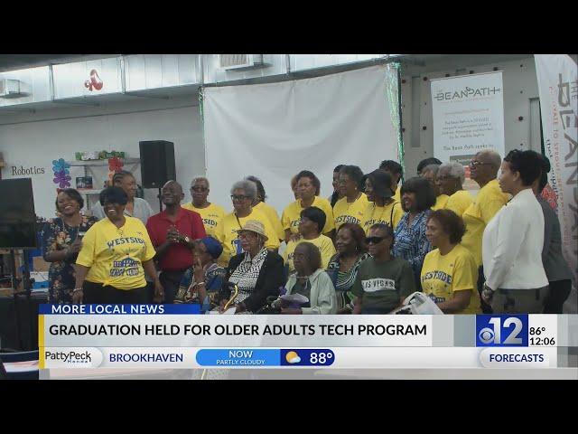 Graduation held for older adults tech program