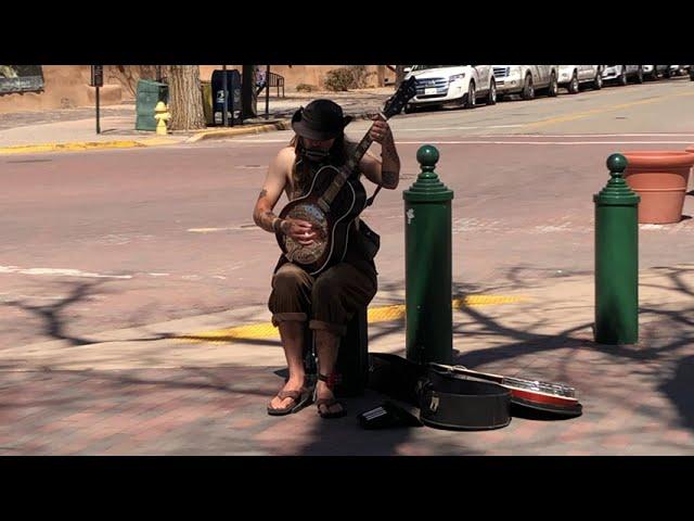 Talented Busker, Santa Fe Plaza, March 27th 2022