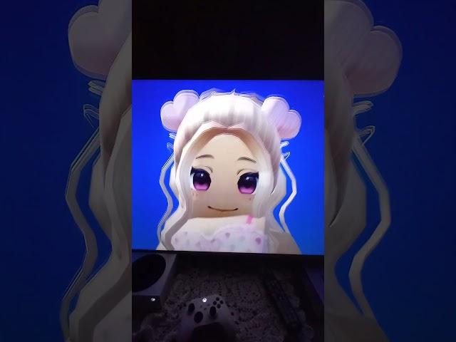 Please  help me Emma is acting weird @More-Techy @TechyCraft