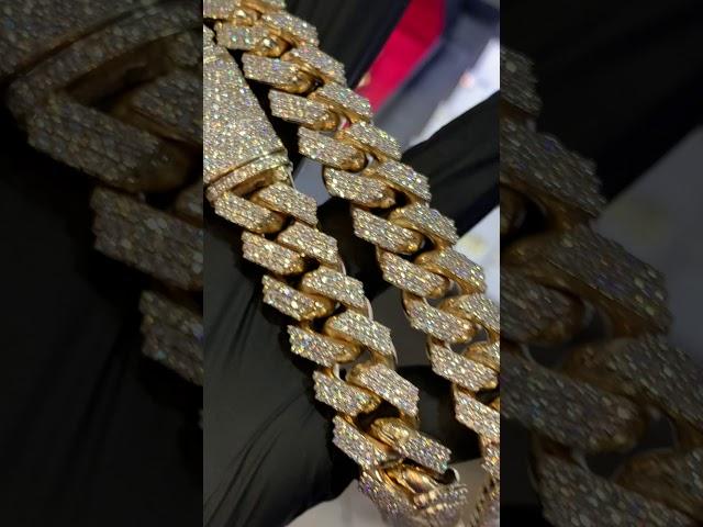 TraxNYC Review: 14K VS Yellow Gold Cuban Link Diamond Chain #66246