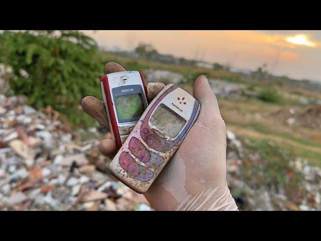 i Found 19 Year Old Nokia Phones in rubbish, Can it be restored..?