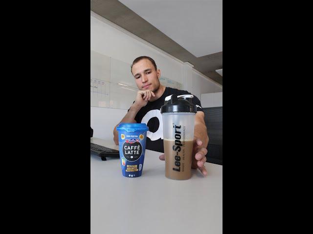 Lee-Sport® Protein Kaffee vs. Emmi Caffè Latte High Protein.