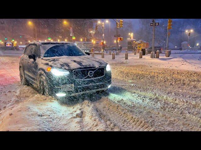 NYC's Biggest Blizzard & Winter Storm of 2022 - Walking NYC during Winter Storm Kenan 