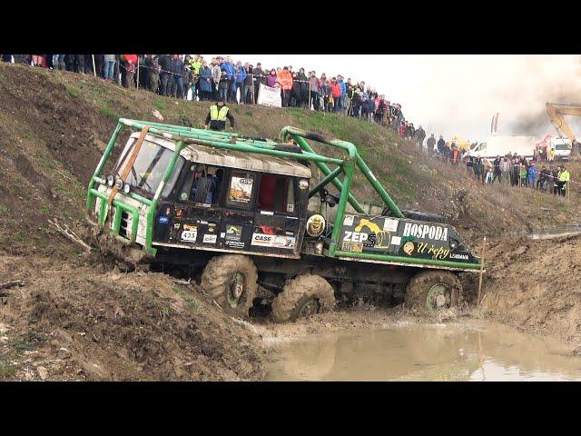 Tatra 6x6 Truck Off Road